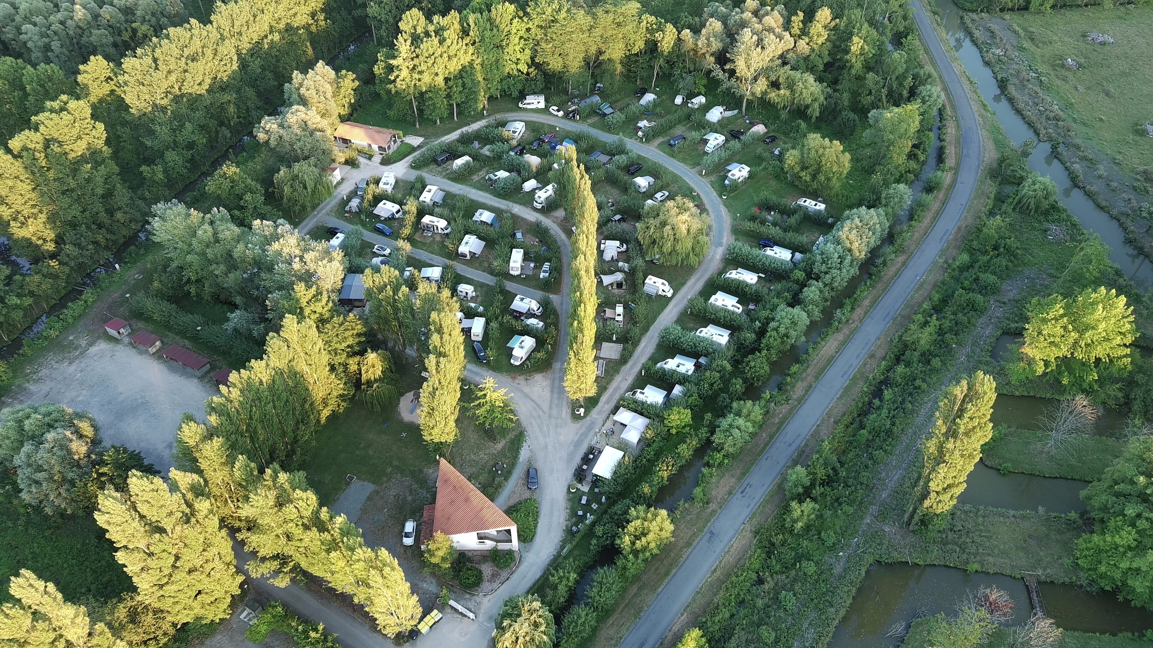 camping marais sauvage à propos
