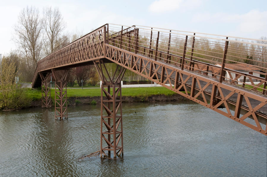 Le mazeau passerelle deux sevres